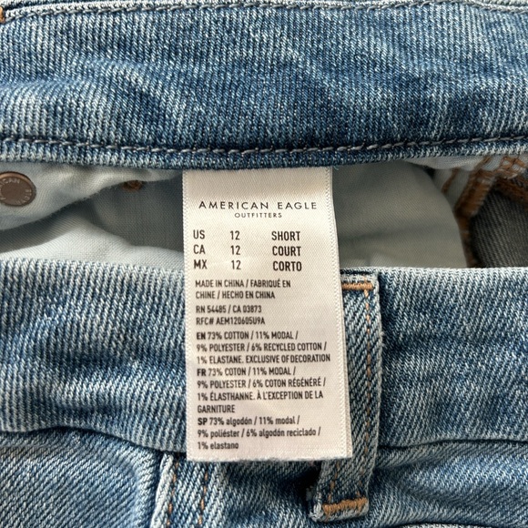 American Eagle Curvy Mom Jean - Picture 6 of 6